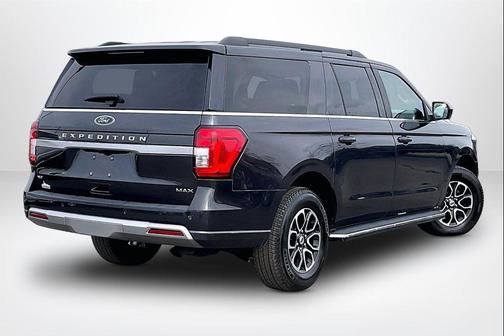 2022 Ford Expedition Max XLT