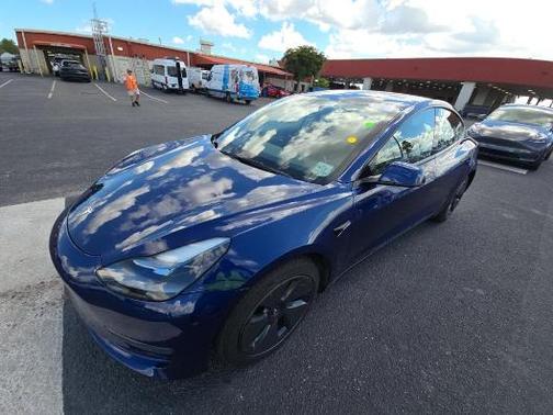 2023 Tesla Model 3 Standard Range