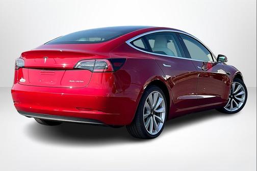 2018 Tesla Model 3 Long Range