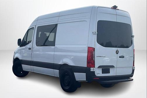 2025 Mercedes-Benz Sprinter 2500 Standard Roof