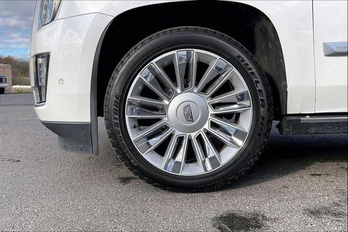 2020 Cadillac Escalade Platinum