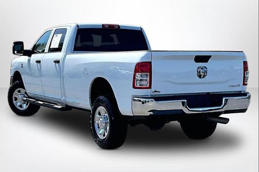 Bright White Clearcoat 2024 RAM 2500 Tradesman Crew Cab 4x4 8' Box