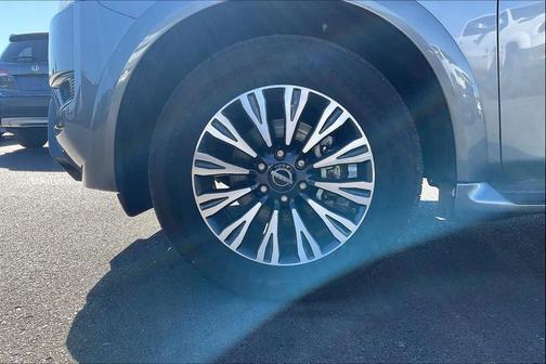 2023 Nissan Armada SL 2WD