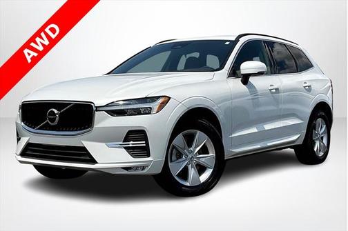 2022 Volvo XC60 B5 Momentum