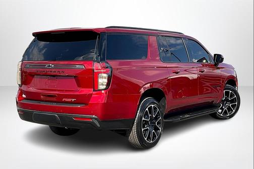 2021 Chevrolet Suburban RST