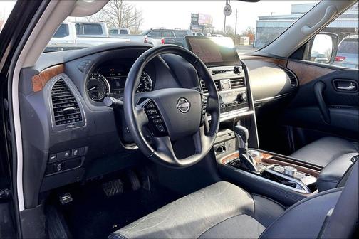 2024 Nissan Armada SL 4WD