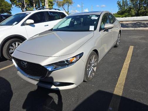 2025 Mazda Mazda3 FWD w/Preferred Package