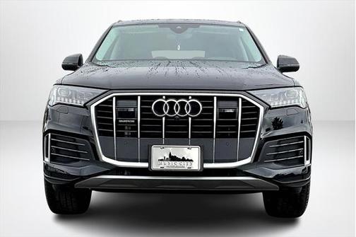 2024 Audi Q7 45 Premium Plus