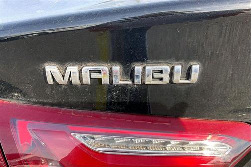 2021 Chevrolet Malibu FWD LT