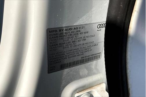 2021 Audi Q8 55 Premium Plus