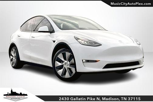 2022 Tesla Model Y Long Range Dual Motor All-Wheel Drive