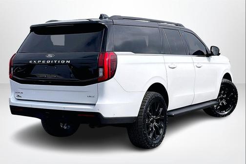 2025 Ford Expedition Max Active 4x4