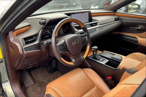 2019 Lexus ES 350 Base