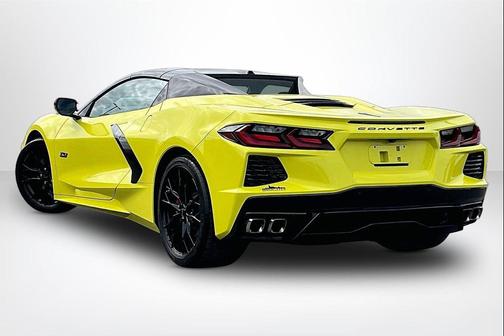 Accelerate Yellow Metallic 2023 Chevrolet Corvette Stingray w/2LT