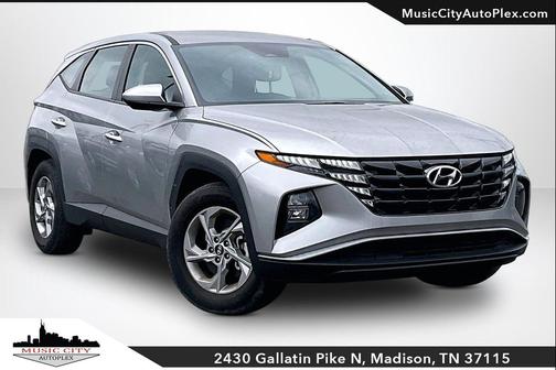 2023 Hyundai TUCSON SE