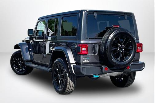 Granite Crystal Metallic Clearcoat 2023 Jeep Wrangler 4xe Sahara