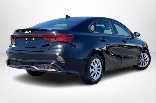 2023 Kia Forte LX