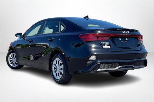 2023 Kia Forte LX