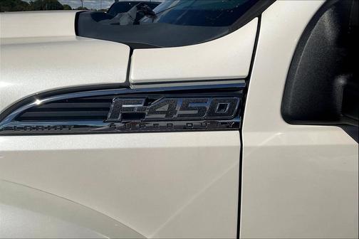 2016 Ford F-450 Platinum