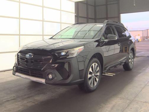 Crystal Black Silica 2023 Subaru Outback Limited