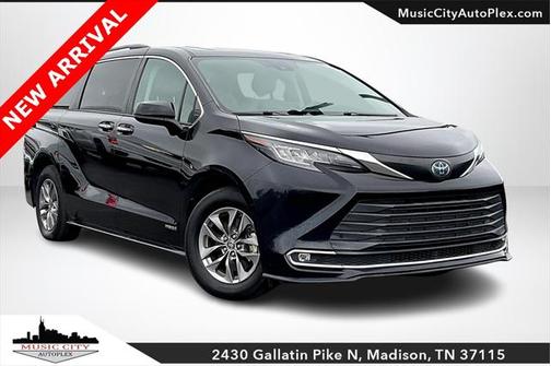 2021 Toyota Sienna XLE 7 Passenger