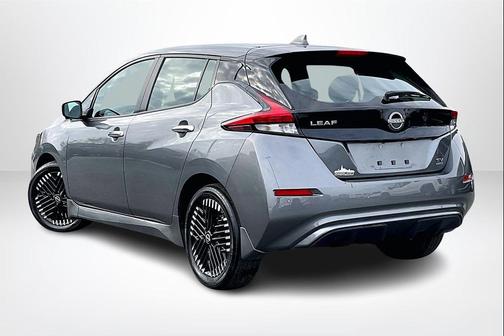 2024 Nissan Leaf SV PLUS