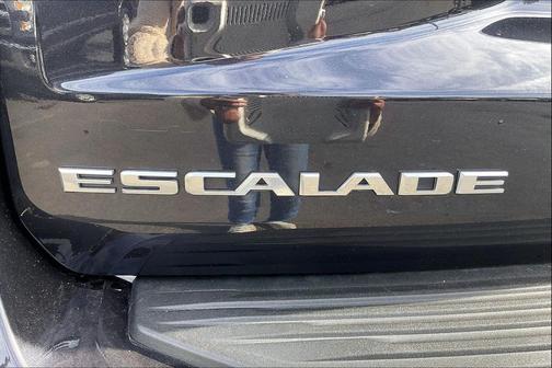 2023 Cadillac Escalade ESV Premium Luxury Platinum