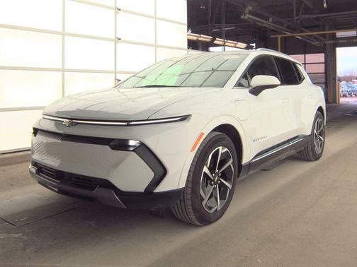 Summit White 2025 Chevrolet Equinox EV LT