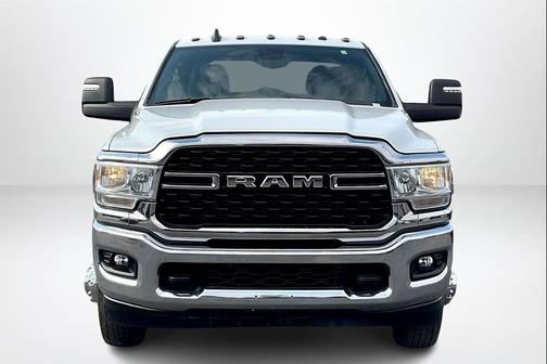 2024 RAM 3500 Big Horn Crew Cab 4x4 8' Box
