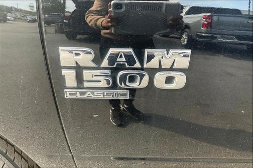 2024 RAM 1500 Classic SLT