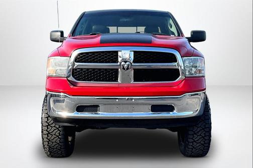 2019 RAM 1500 SLT