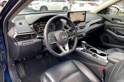 2023 Nissan Altima SR Intelligent AWD