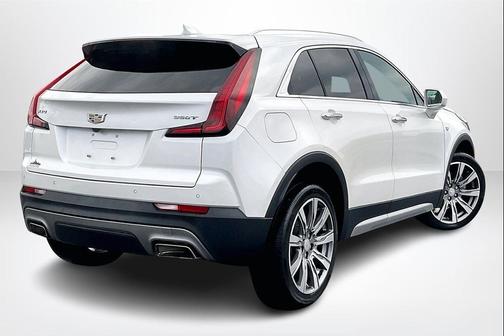2020 Cadillac XT4 Premium Luxury