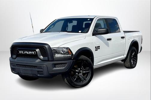 2024 RAM 1500 Classic Warlock Crew Cab 4x2 5'7' Box