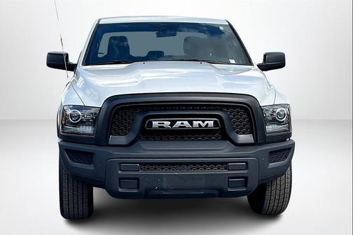 2024 RAM 1500 Classic Warlock Crew Cab 4x2 5'7' Box