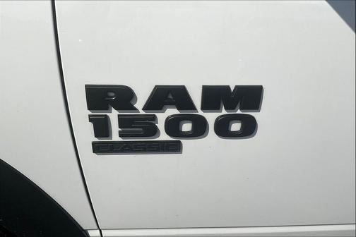 2024 RAM 1500 Classic Warlock Crew Cab 4x2 5'7' Box