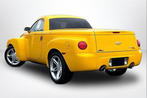 Slingshot Yellow 2005 Chevrolet SSR LS