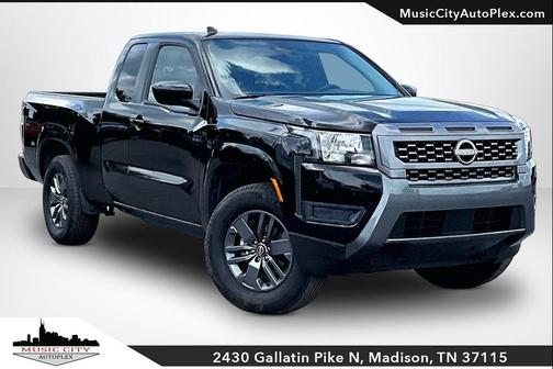 Super Black 2025 Nissan Frontier SV