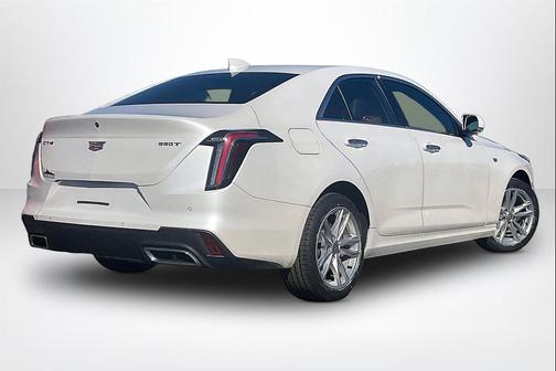 2023 Cadillac CT4 Luxury