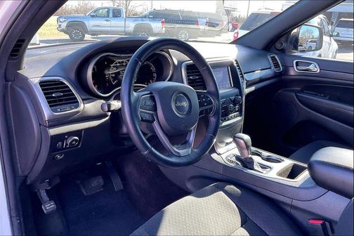 2018 Jeep Grand Cherokee Laredo