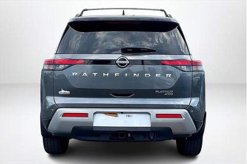 2024 Nissan Pathfinder Platinum 4WD
