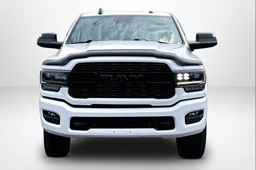 Bright White Clearcoat 2022 RAM 2500 Limited Crew Cab 4x4 6'4' Box