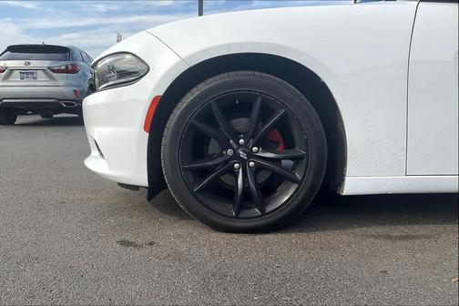 2018 Dodge Charger SXT