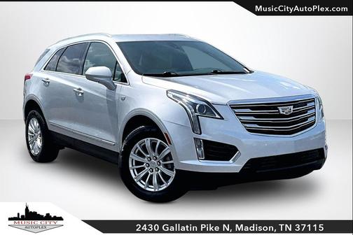 Radiant Silver Metallic 2018 Cadillac XT5 Base