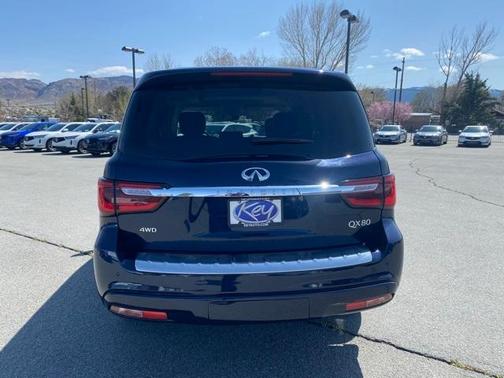 2024 INFINITI QX80 Luxe