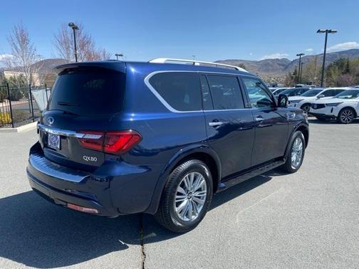 2024 INFINITI QX80 Luxe