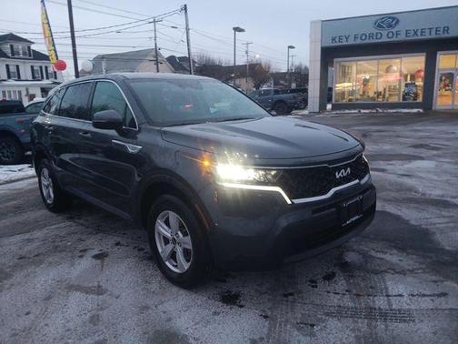 2022 Kia Sorento LX