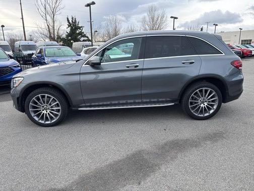 2022 Mercedes-Benz GLC 300 4MATIC