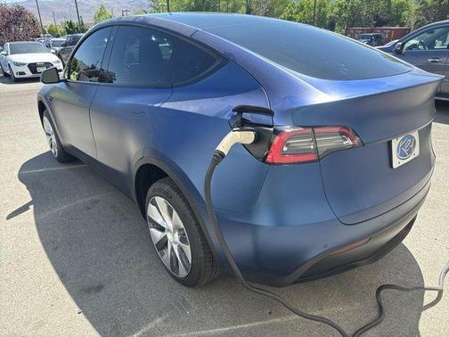 Blue 2021 Tesla Model Y Long Range