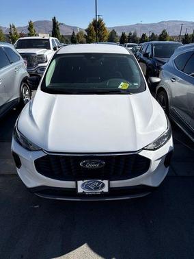 Oxford White 2024 Ford Escape Active